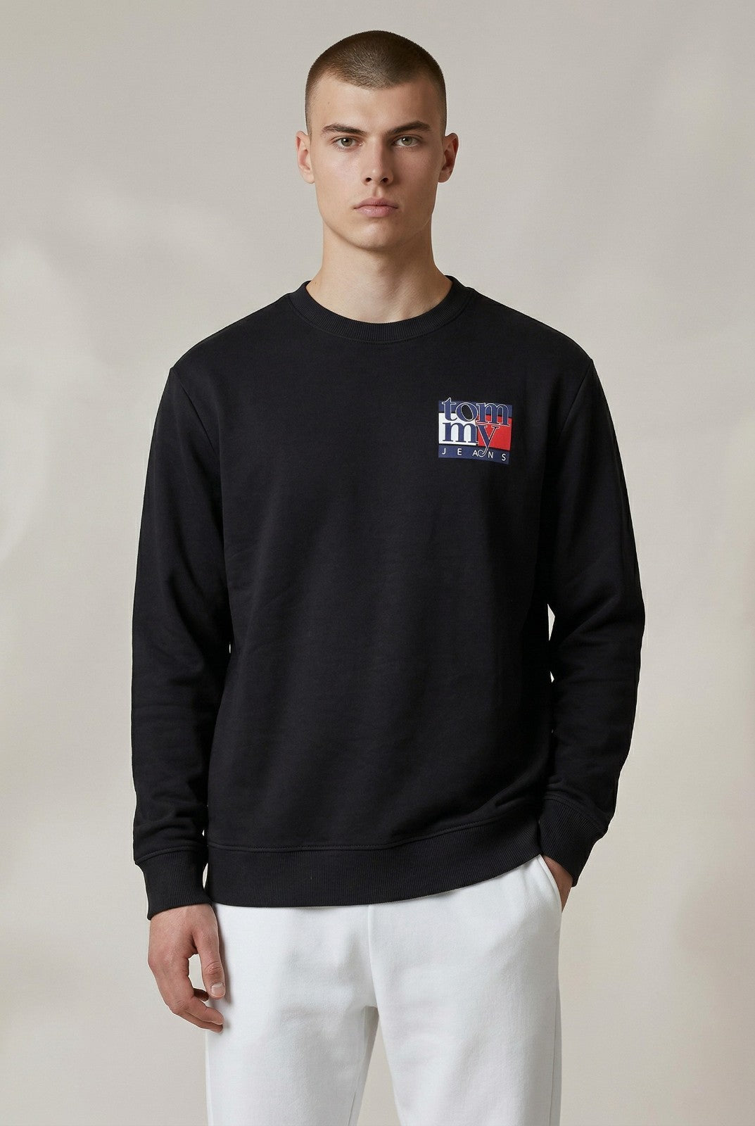 Tommy Jeans Regular Flag Crew Neck Sweatshirt